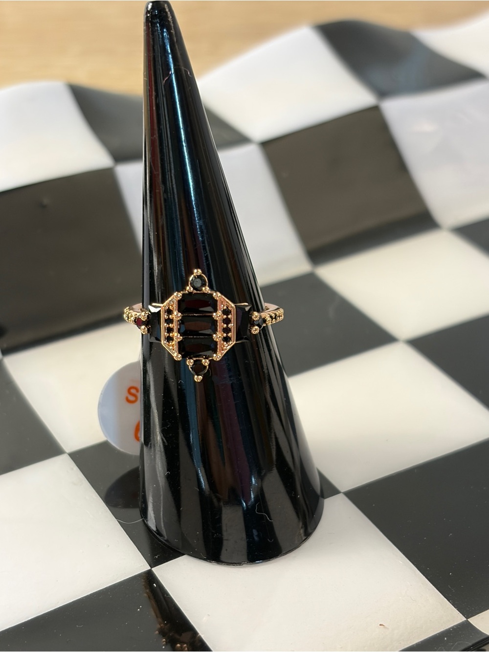 Bomb party ring - art deco - onyx cz black